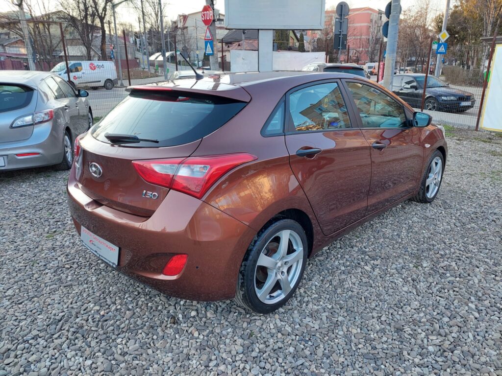 Hyundai i30 1.4 benzina 2013 euro5