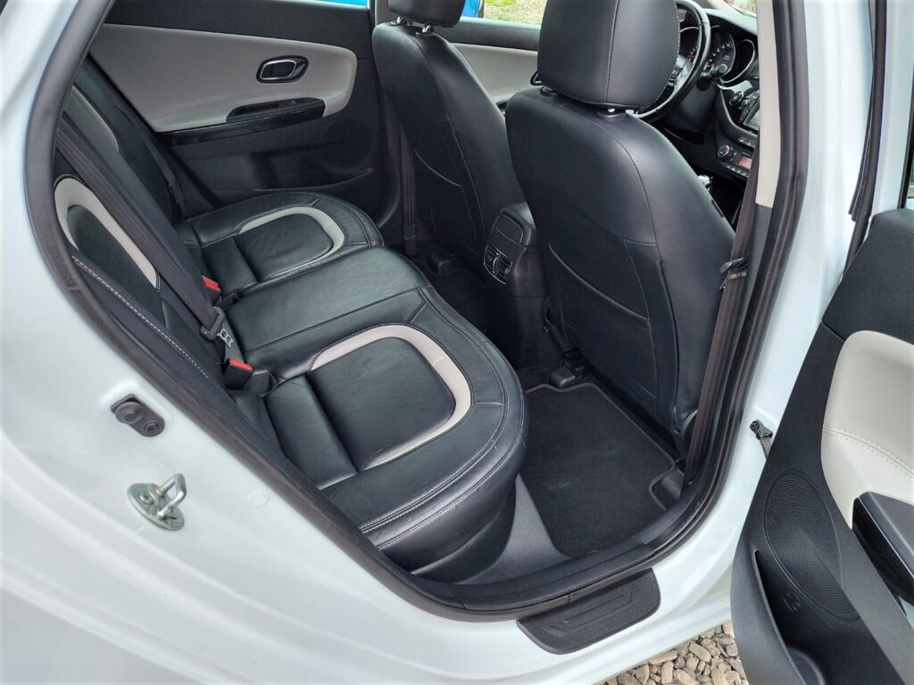 Kia ceed 1.6 gdi 2014 alba10