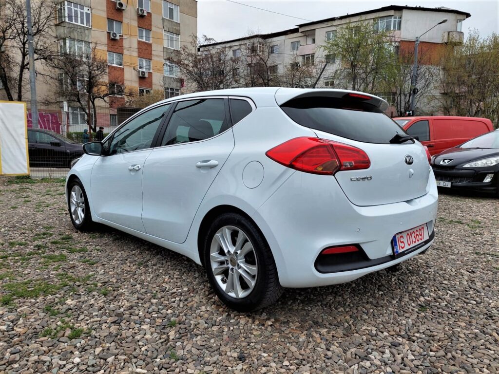 Kia ceed 1.6 gdi 2014 alba17