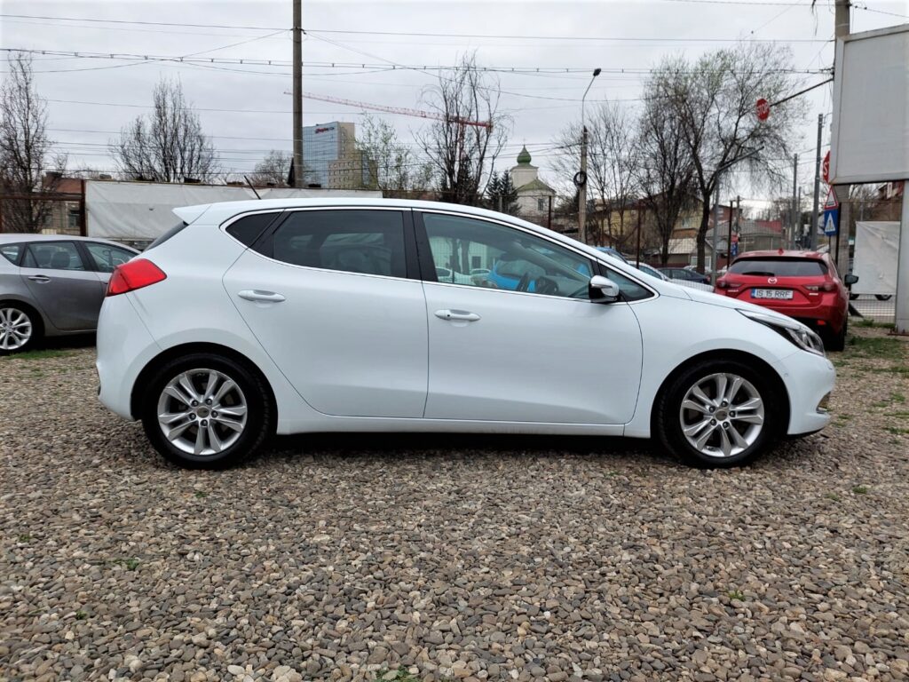 Kia ceed 1.6 gdi 2014 alba19