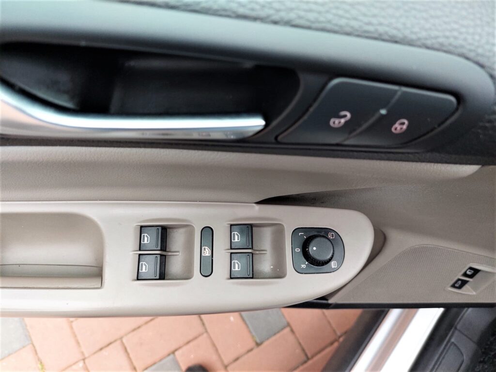 Vw passat limousine 2010 highline11