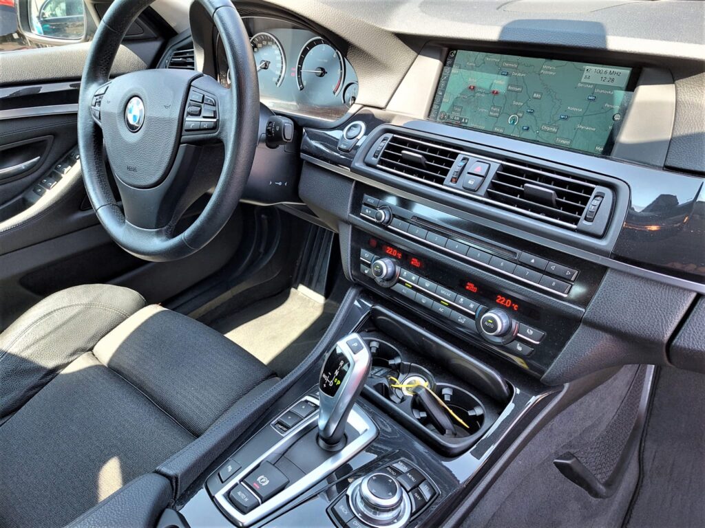 Bmw 520d limousine 2013 184cp16