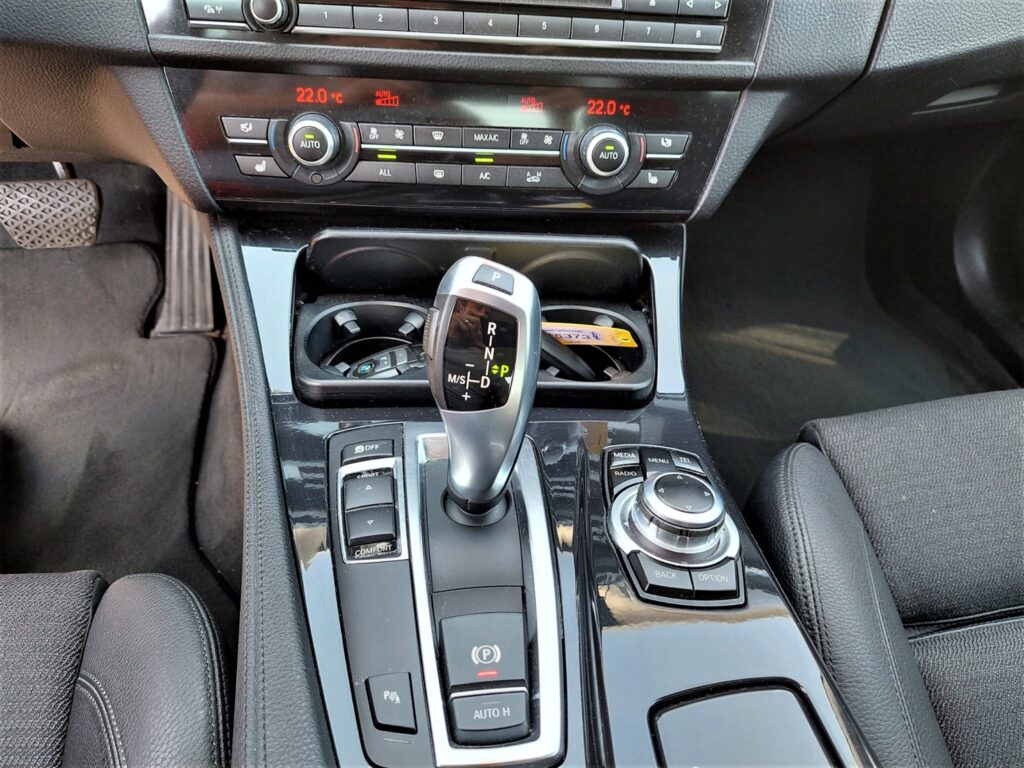 Bmw 520d limousine 2013 184cp20