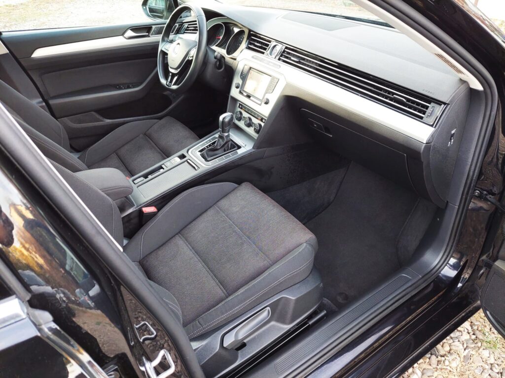 Volkswagen VW Passat Limo 2016 2.0TDI E6 150CP12