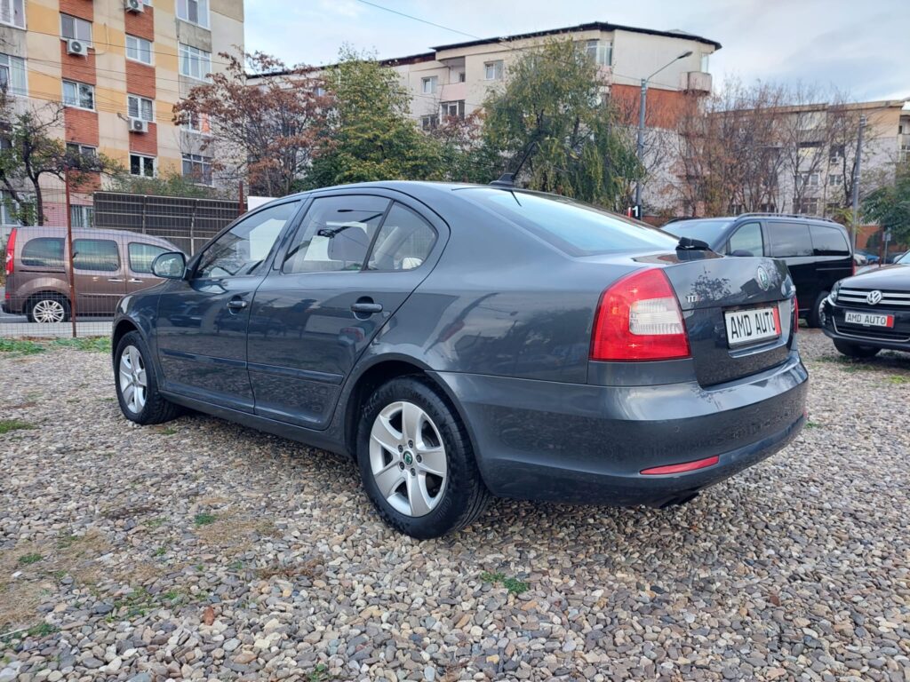 Skoda octavia 2.0tdi automata dsg 140cp 2011 euro5 navi bi xenon22