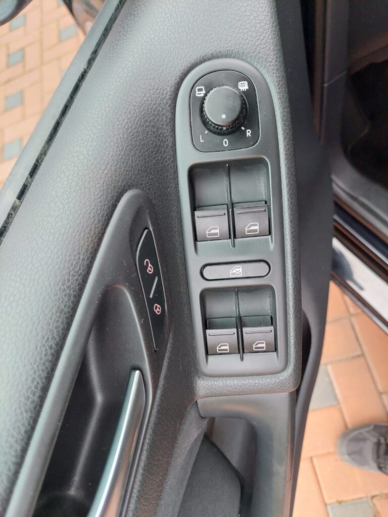 Volkswagen golf 6 1.6 mpi 102cp 2009 euro5 21