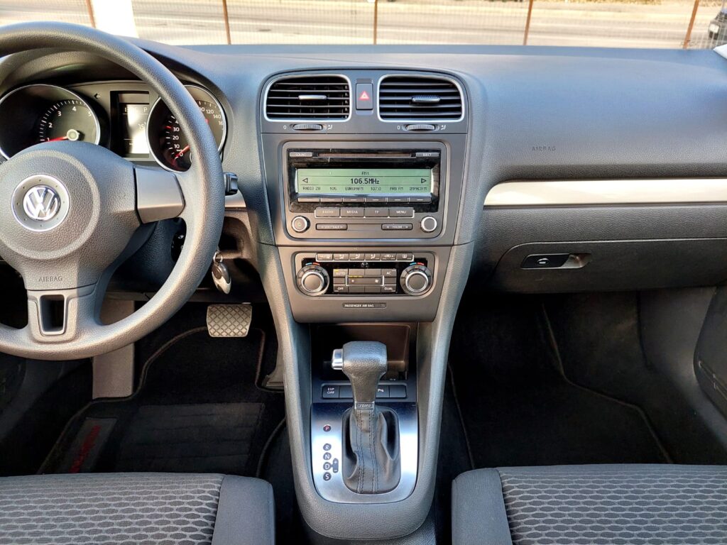 Vw golf 6 1.6 dsg 2010 negru9