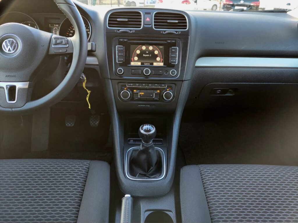 Volkswagen vw golf 6 1.6 mpi 2010 16
