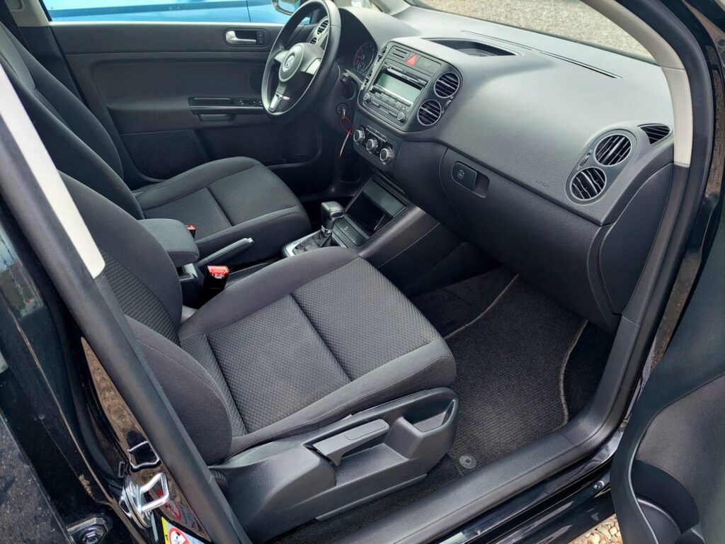 Volkswagen golf 6 plus 1.6 mpi 102cp dsg 2010 euro5 12