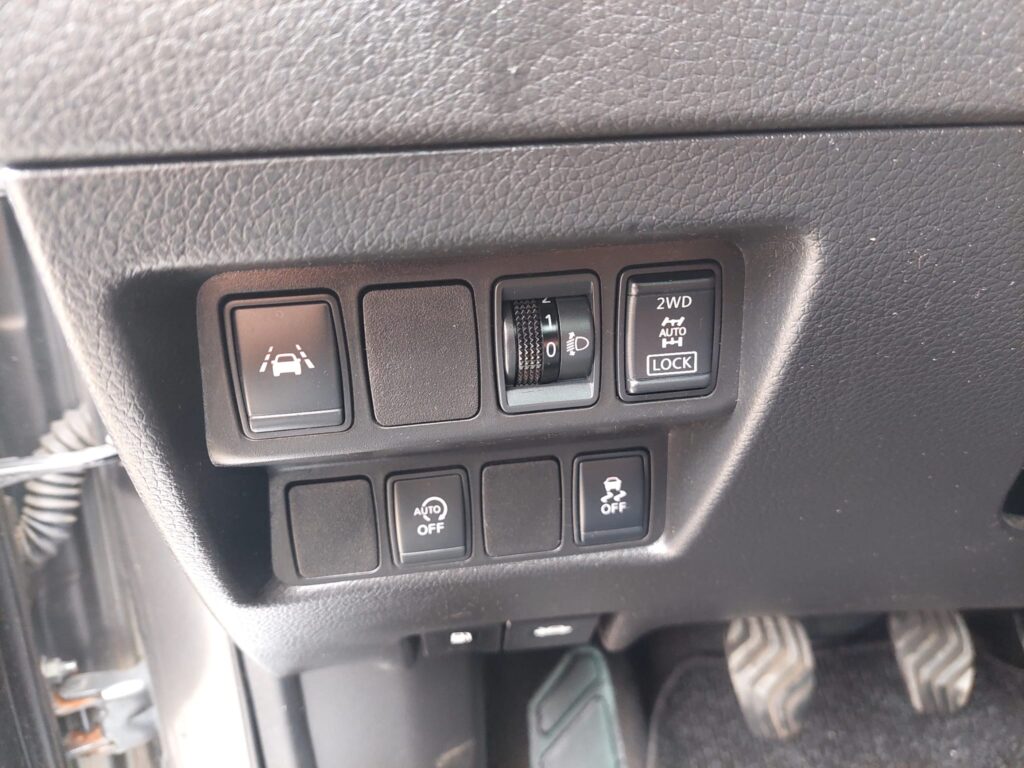 Nissan qashqai 4x4 tekna 1.6 dci euro6 19