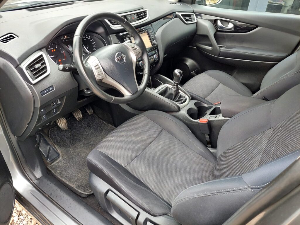 Nissan qashqai 4x4 tekna 1.6 dci euro6 9