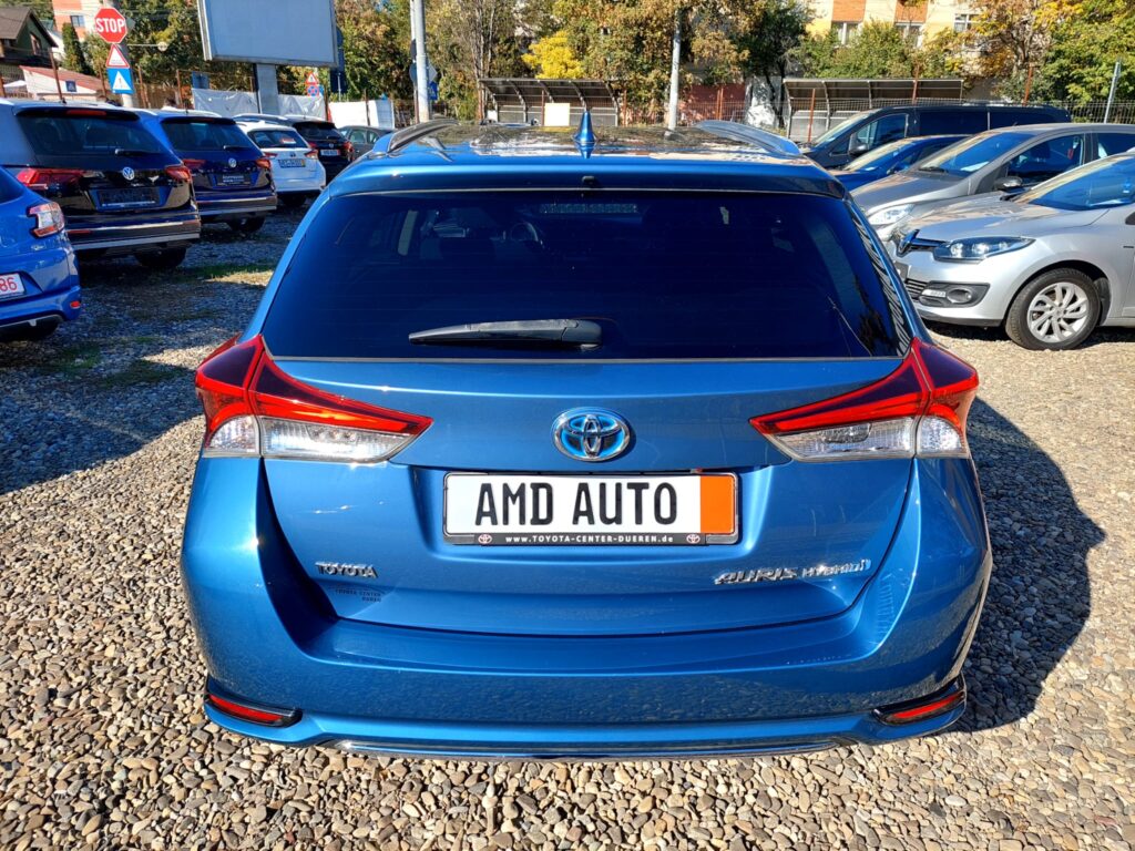Toyota Auris Touring Sports 1.8 Hybrid Automatic 136CP Euro6