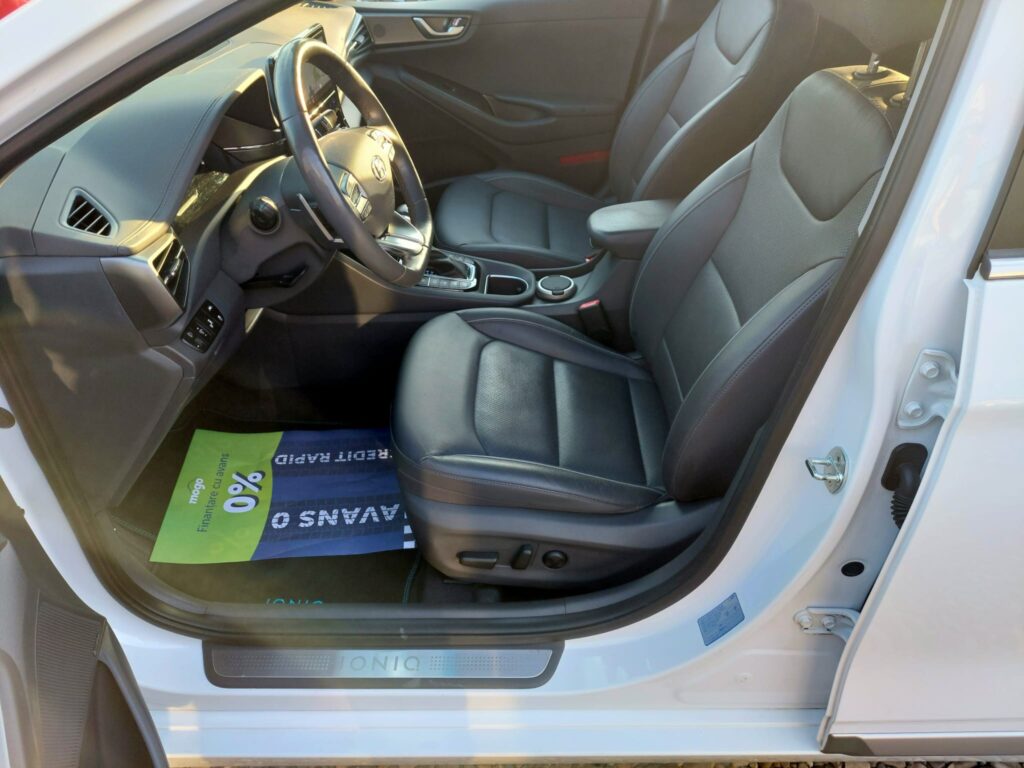 Hyundai Ioniq 1.6 Hybrid Premium 2020 alb