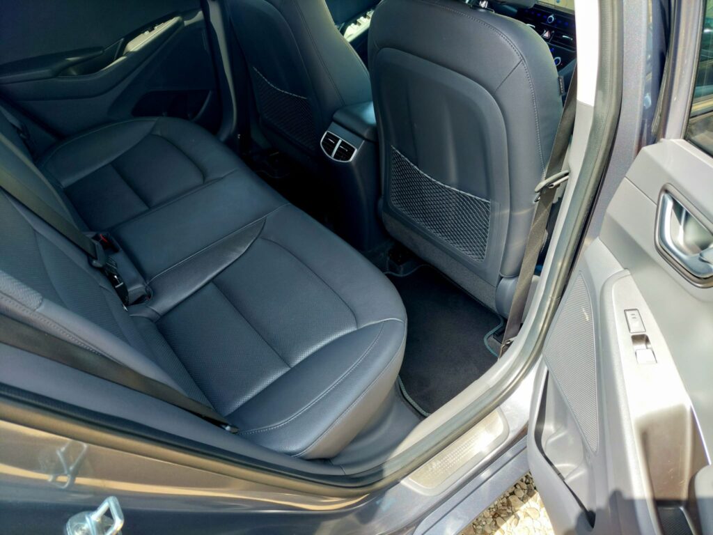 Hyundai Ioniq 1.6 Hybrid Premium 2020 gri